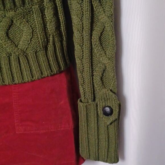 BCBGMAXAZRIA Green Wool Blend Cable Knit Sweater. Size S - Picture 8 of 15